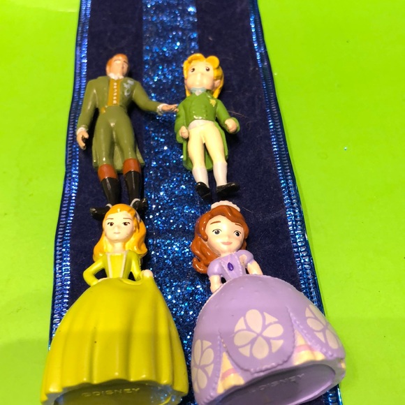 Sophia the First (stocking stuffer minis) - Picture 2 of 6